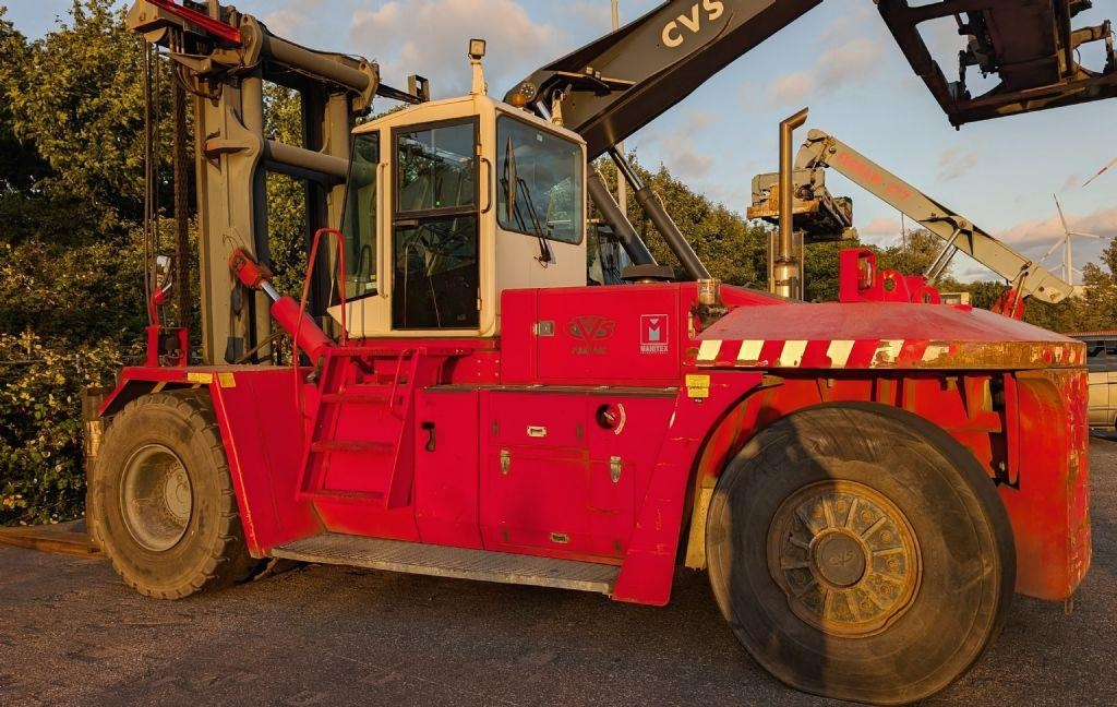 CVS Ferrari F32 - Dieselstapler: das Bild 4 CVS Ferrari F32 - Dieselstapler: das Bild 4