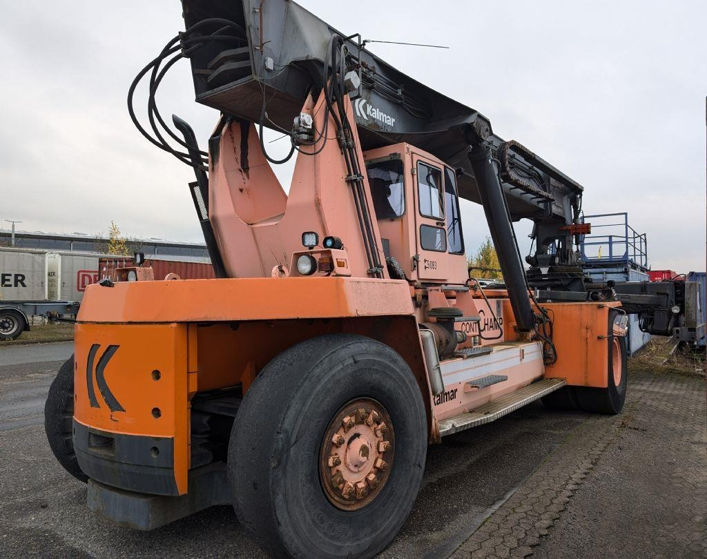 Kalmar DC4560RC4 - Reach stacker: das Bild 4 Kalmar DC4560RC4 - Reach stacker: das Bild 4