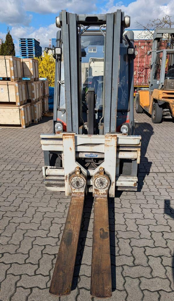 Linde H35D-02 EVO - Dieselstapler: das Bild 4 Linde H35D-02 EVO - Dieselstapler: das Bild 4
