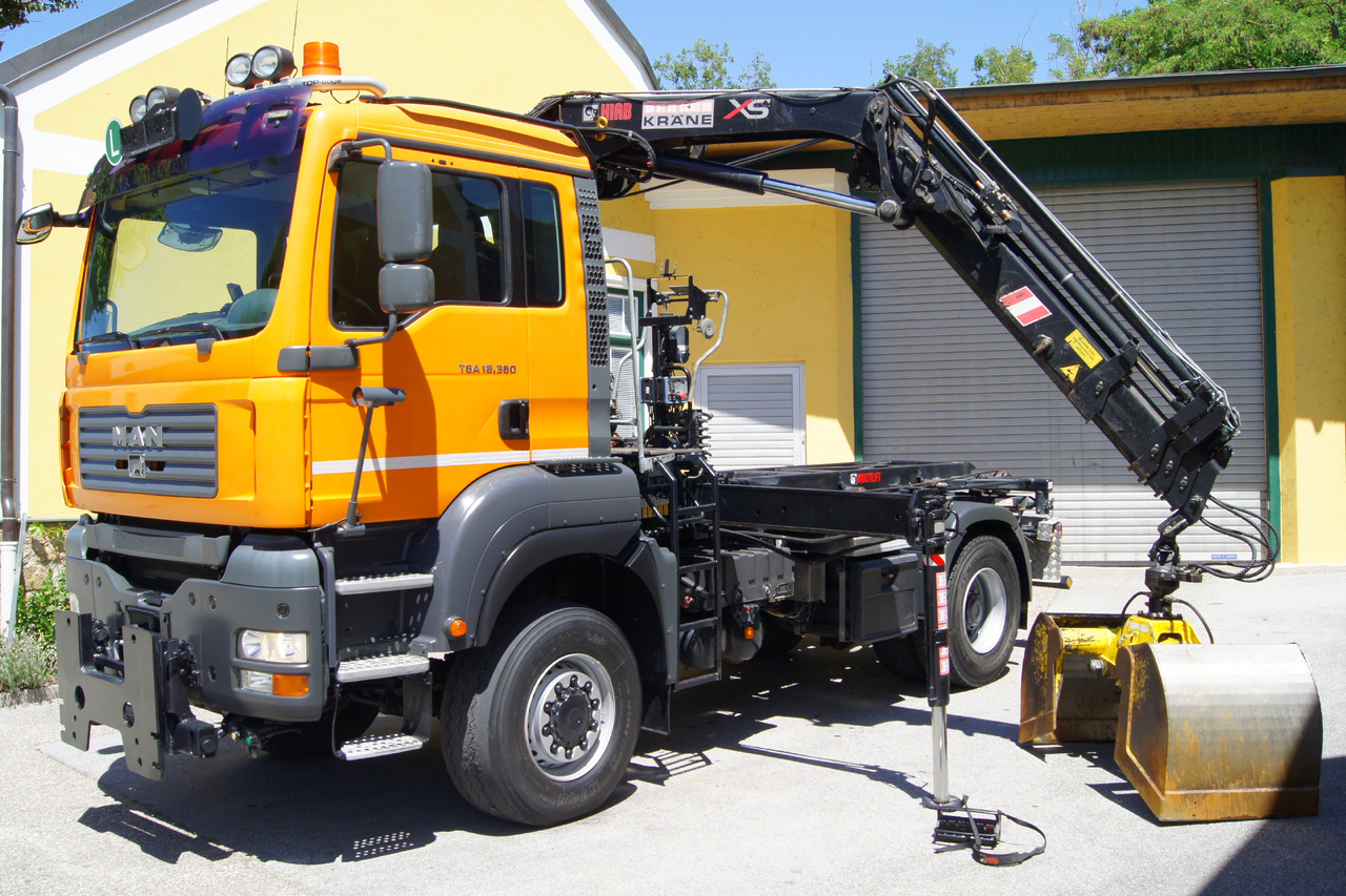 MAN TGA 18.360 BL 4x4/Euro4/TÜV/HIAB 111 korbfähig/MULTILIFT/Winterdienst - Seil Abrollkipper, Autokran: das Bild 2 MAN TGA 18.360 BL 4x4/Euro4/TÜV/HIAB 111 korbfähig/MULTILIFT/Winterdienst - Seil Abrollkipper, Autokran: das Bild 2
