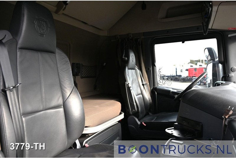 Sattelzugmaschine Scania R520 V8 4x2 | EURO6 * RETARDER * 2x TANK 1200L * NL TRUCK * APK 08-2026 * TOP!: das Bild 17