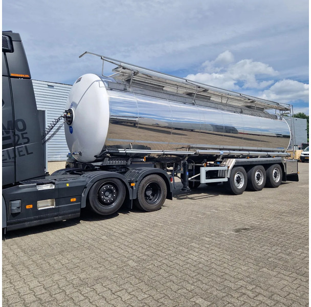 Magyar 36000 liter 1 kamer levensmiddelen tankoplegger TE HUUR / TE KOOP - Tankauflieger: das Bild 1 Magyar 36000 liter 1 kamer levensmiddelen tankoplegger TE HUUR / TE KOOP - Tankauflieger: das Bild 1