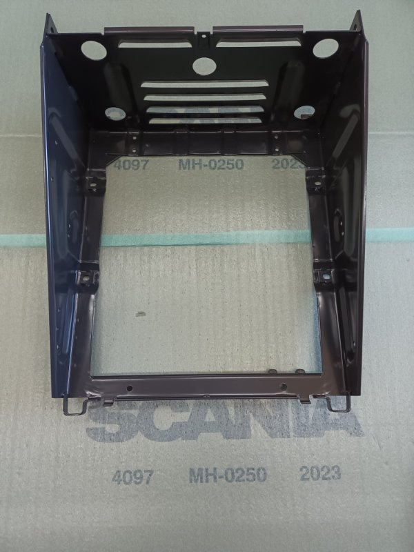 SCANIA BATTERY BOX - 367510 - Batterie für LKW: das Bild 1 SCANIA BATTERY BOX - 367510 - Batterie für LKW: das Bild 1