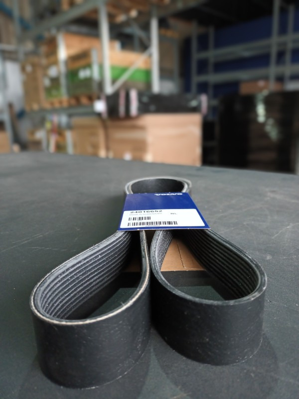 VOLVO V-RIBBED BELT 24016652 - Riemen für LKW: das Bild 1 VOLVO V-RIBBED BELT 24016652 - Riemen für LKW: das Bild 1