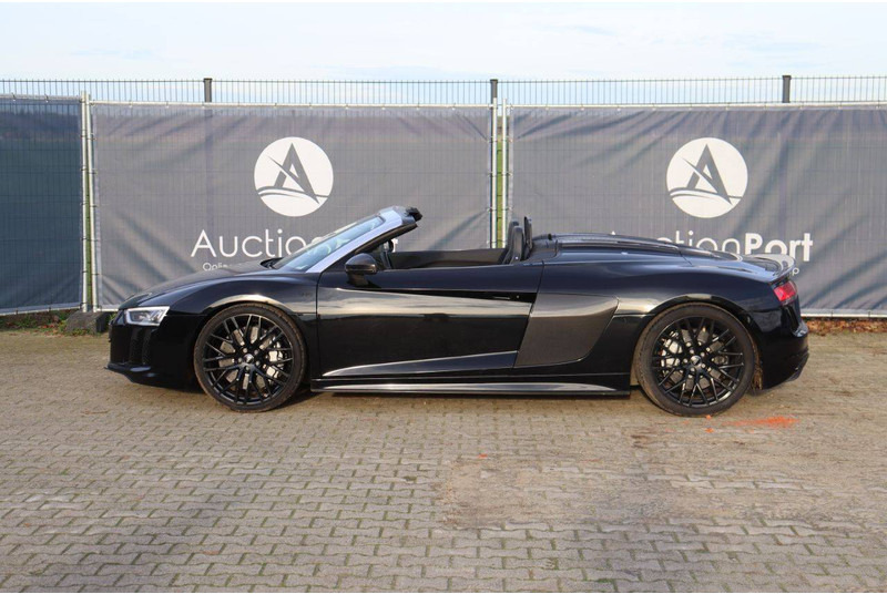 Audi R8 - PKW: das Bild 2 Audi R8 - PKW: das Bild 2