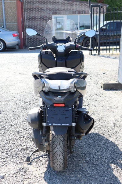 BMW C 400 GT - Motorrad: das Bild 4 BMW C 400 GT - Motorrad: das Bild 4