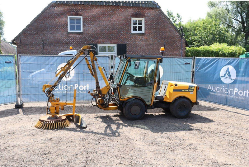 Belos Trans Pro 54 - Kehrmaschine: das Bild 1 Belos Trans Pro 54 - Kehrmaschine: das Bild 1