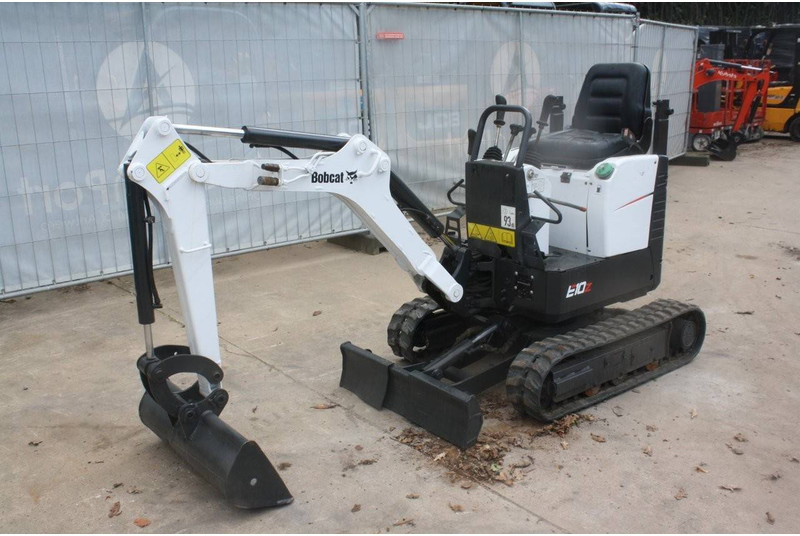 Bobcat E08 - Minibagger: das Bild 1 Bobcat E08 - Minibagger: das Bild 1