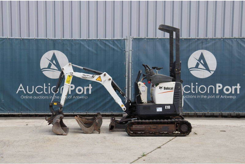 Bobcat E10 - Minibagger: das Bild 2 Bobcat E10 - Minibagger: das Bild 2