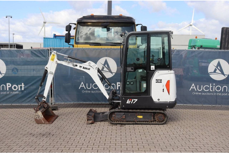 Bobcat E17 - Minibagger: das Bild 2 Bobcat E17 - Minibagger: das Bild 2