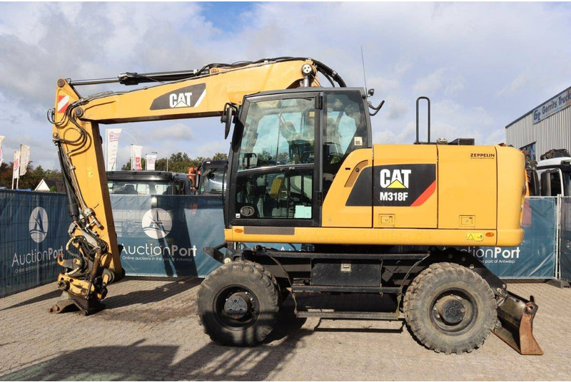 Caterpillar M318F - Mobilbagger: das Bild 2 Caterpillar M318F - Mobilbagger: das Bild 2