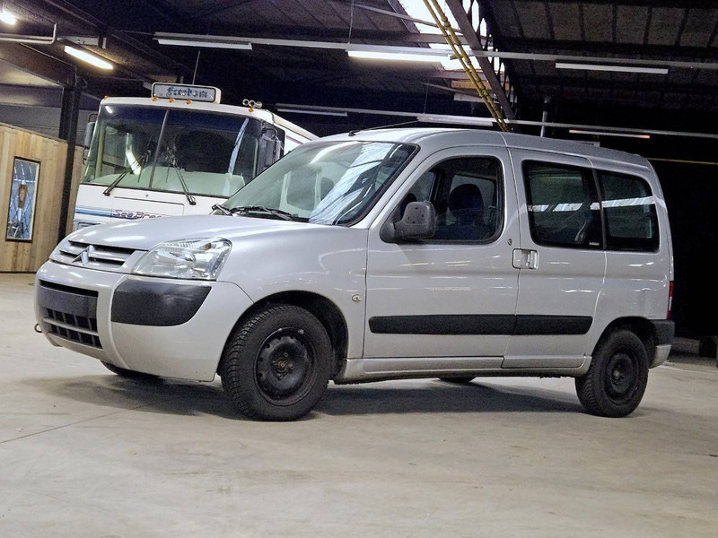 Citroën Berlingo (I - phase 3) Multispace _ 1.4i - Limousine: das Bild 2 Citroën Berlingo (I - phase 3) Multispace _ 1.4i - Limousine: das Bild 2