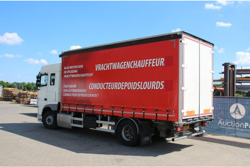 DAF XF 410 FA - Containerwagen/ Wechselfahrgestell LKW: das Bild 3 DAF XF 410 FA - Containerwagen/ Wechselfahrgestell LKW: das Bild 3