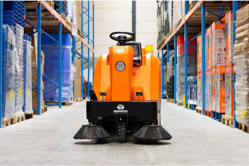 Daewoo DAS80 Zit - Kehrmaschine: das Bild 3 Daewoo DAS80 Zit - Kehrmaschine: das Bild 3