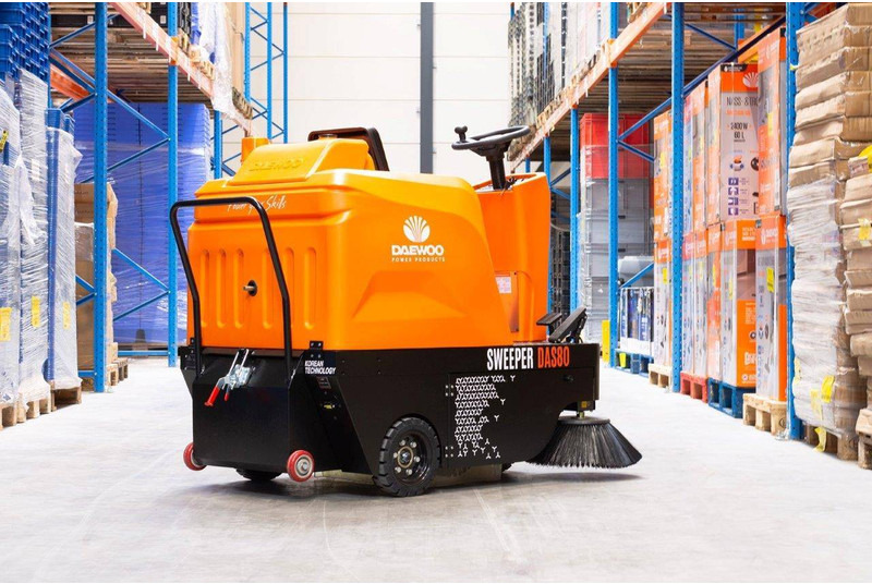 Daewoo DAS80 Zit - Kehrmaschine: das Bild 4 Daewoo DAS80 Zit - Kehrmaschine: das Bild 4