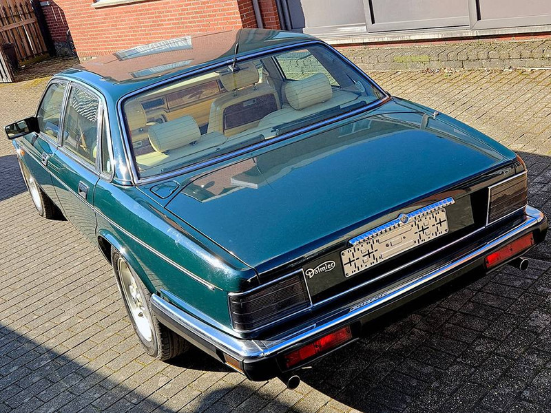 Daimler 4.0 - Limousine: das Bild 4 Daimler 4.0 - Limousine: das Bild 4