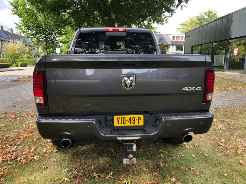 Dodge Ram1500 - Limousine: das Bild 4 Dodge Ram1500 - Limousine: das Bild 4