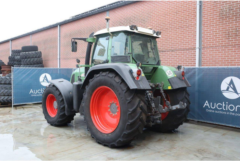 Fendt 820 Vario TMS - Traktor: das Bild 3 Fendt 820 Vario TMS - Traktor: das Bild 3