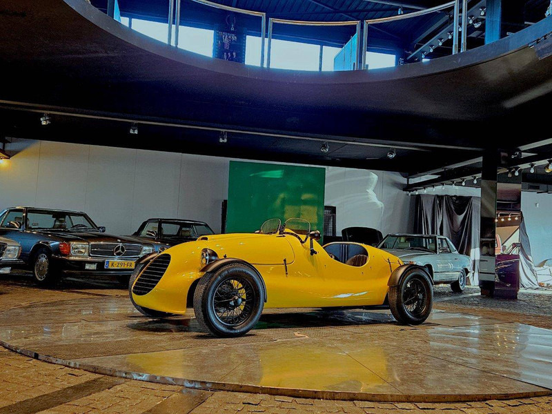 Ferrari Vintage Racer Ferrari-hommage Triumph - Limousine: das Bild 2 Ferrari Vintage Racer Ferrari-hommage Triumph - Limousine: das Bild 2
