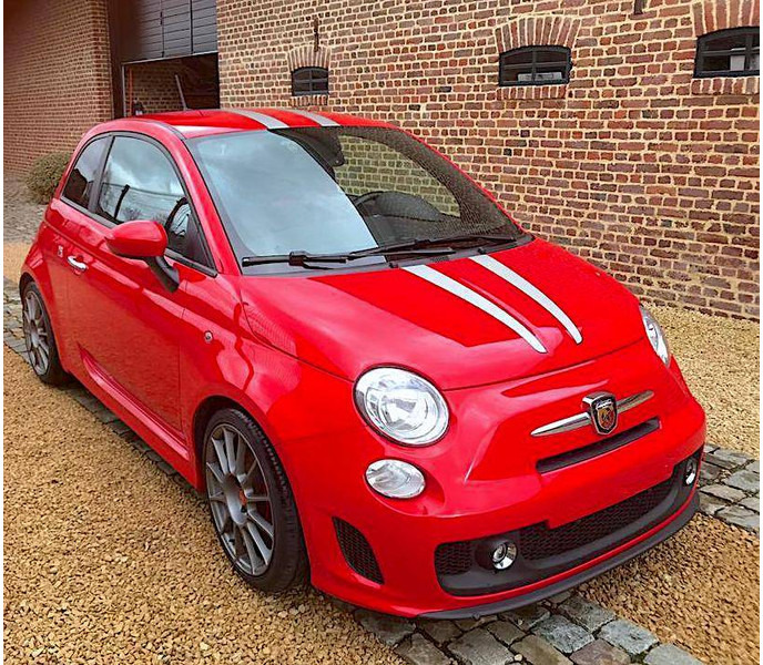 Fiat 500 Abarth Tributo Ferrari (limited 142/200) - Limousine: das Bild 3 Fiat 500 Abarth Tributo Ferrari (limited 142/200) - Limousine: das Bild 3