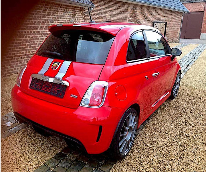 Fiat 500 Abarth Tributo Ferrari (limited 142/200) - Limousine: das Bild 2 Fiat 500 Abarth Tributo Ferrari (limited 142/200) - Limousine: das Bild 2