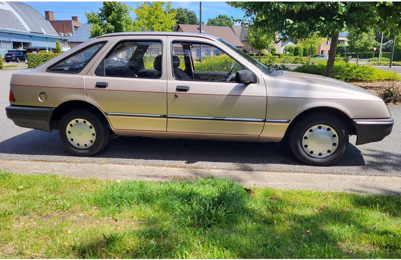 Ford Sierra 1.3 - Limousine: das Bild 3 Ford Sierra 1.3 - Limousine: das Bild 3