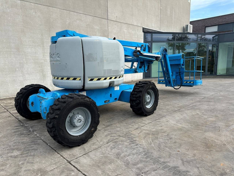 Genie Z45/25 - Gelenkarmbühne: das Bild 2 Genie Z45/25 - Gelenkarmbühne: das Bild 2