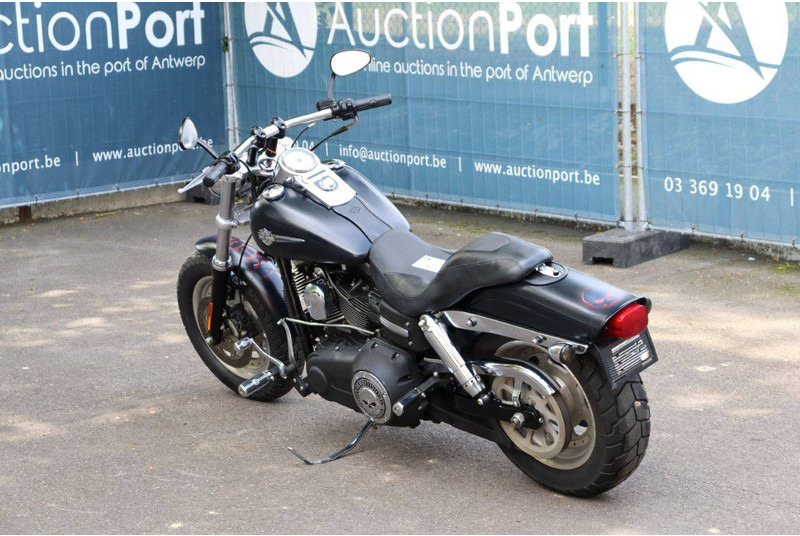 Harley-Davidson Dyna Fat Bob - Motorrad: das Bild 4 Harley-Davidson Dyna Fat Bob - Motorrad: das Bild 4