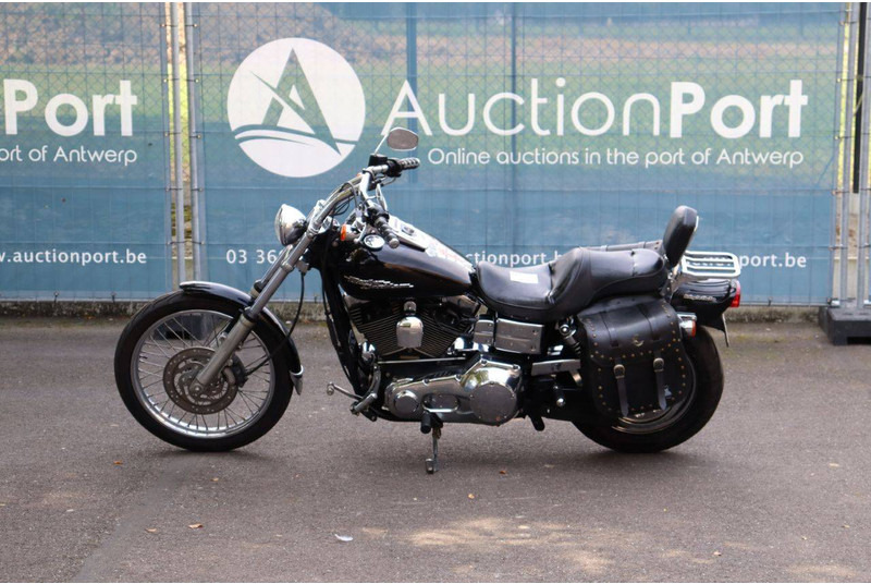 Harley-Davidson Dyna Wide Glide - Motorrad: das Bild 2 Harley-Davidson Dyna Wide Glide - Motorrad: das Bild 2
