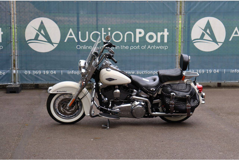 Harley-Davidson Heritage Softail - Motorrad: das Bild 1 Harley-Davidson Heritage Softail - Motorrad: das Bild 1
