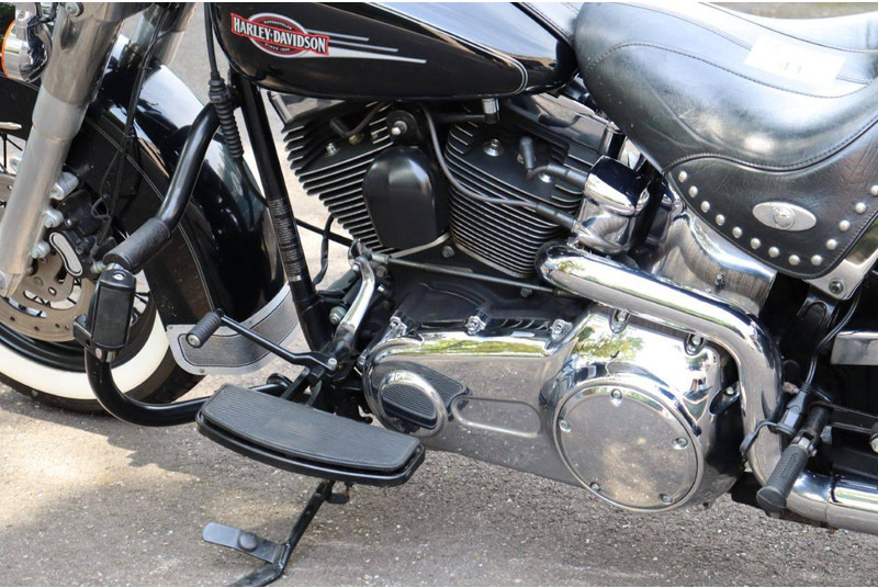 Motorrad Harley-Davidson Heritage Softail Classic: das Bild 16