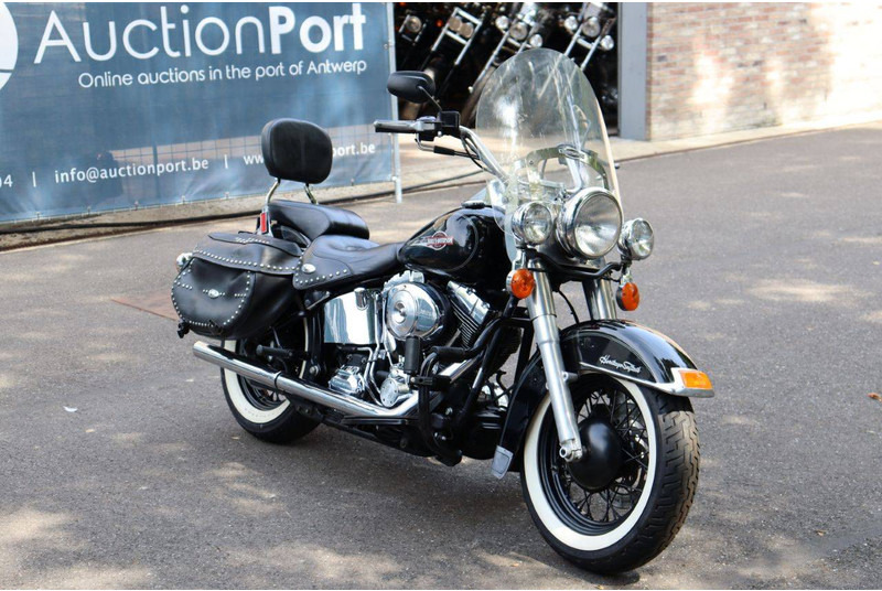 Motorrad Harley-Davidson Heritage Softail Classic: das Bild 7