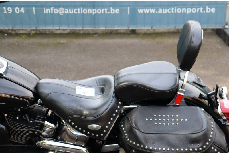 Motorrad Harley-Davidson Heritage Softail Classic: das Bild 18