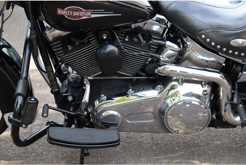 Motorrad Harley-Davidson Heritage Softail Classic: das Bild 14