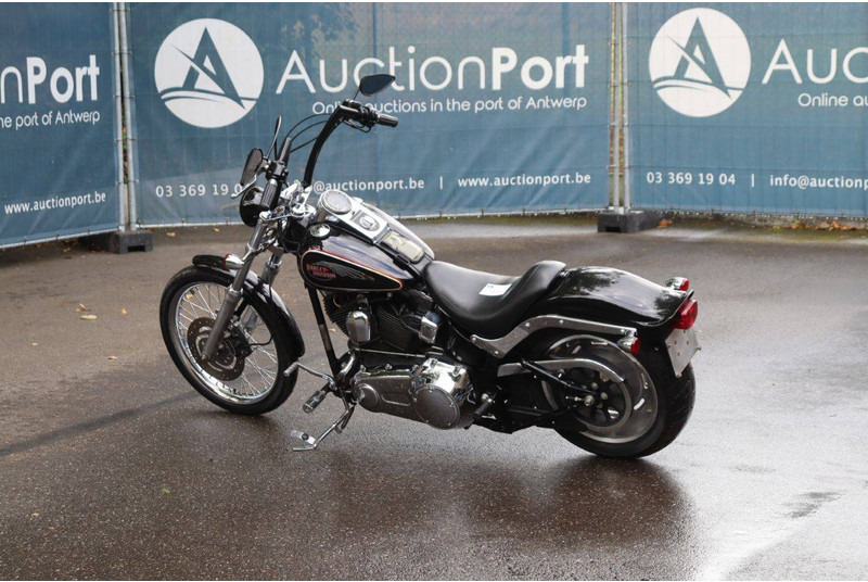Harley-Davidson Softail Custom - Motorrad: das Bild 3 Harley-Davidson Softail Custom - Motorrad: das Bild 3