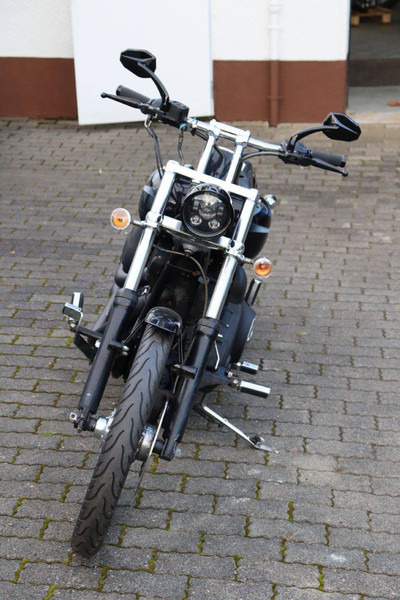Motorrad Harley-Davidson Softail Night Train FXSTB: das Bild 8