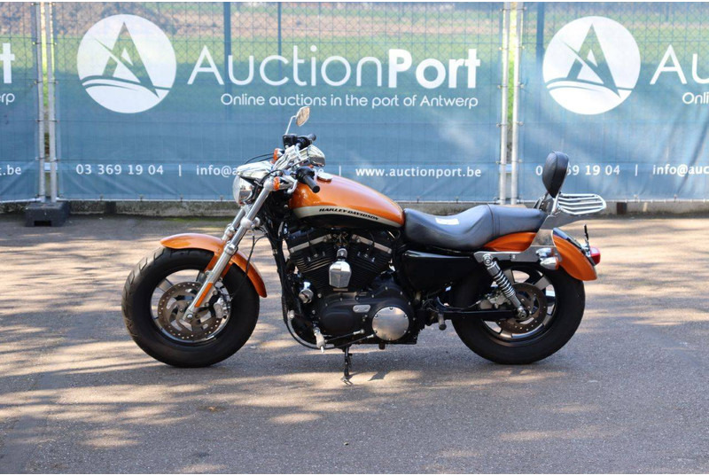 Harley-Davidson Sportster XL1200 Custom - Motorrad: das Bild 1 Harley-Davidson Sportster XL1200 Custom - Motorrad: das Bild 1