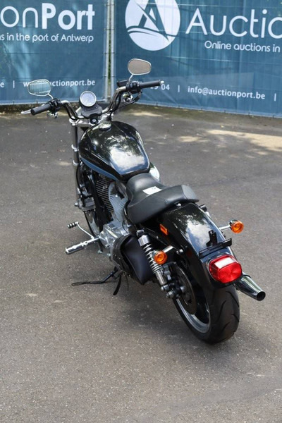 Harley-Davidson Sportster XL883 - Motorrad: das Bild 4 Harley-Davidson Sportster XL883 - Motorrad: das Bild 4