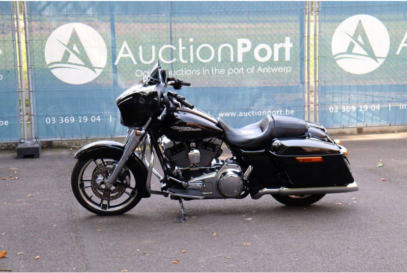 Harley-Davidson Street Glide - Motorrad: das Bild 1 Harley-Davidson Street Glide - Motorrad: das Bild 1