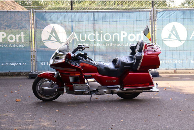 Honda GL 1800 - Motorrad: das Bild 1 Honda GL 1800 - Motorrad: das Bild 1