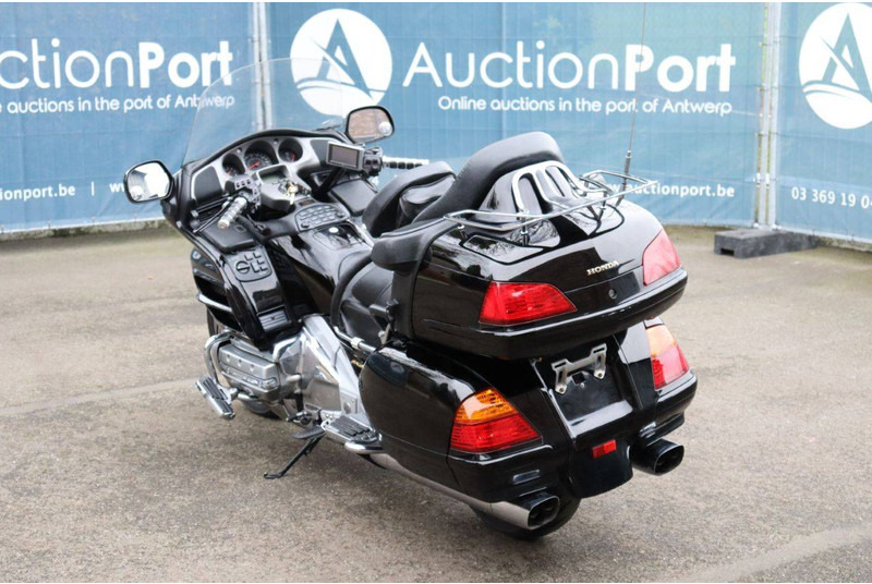 Honda GL1800 - Motorrad: das Bild 4 Honda GL1800 - Motorrad: das Bild 4