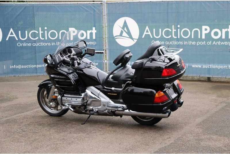 Honda GL1800 - Motorrad: das Bild 3 Honda GL1800 - Motorrad: das Bild 3