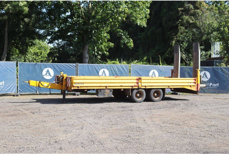 Hummer FW200T18332 - Autotransporter Anhänger: das Bild 1 Hummer FW200T18332 - Autotransporter Anhänger: das Bild 1