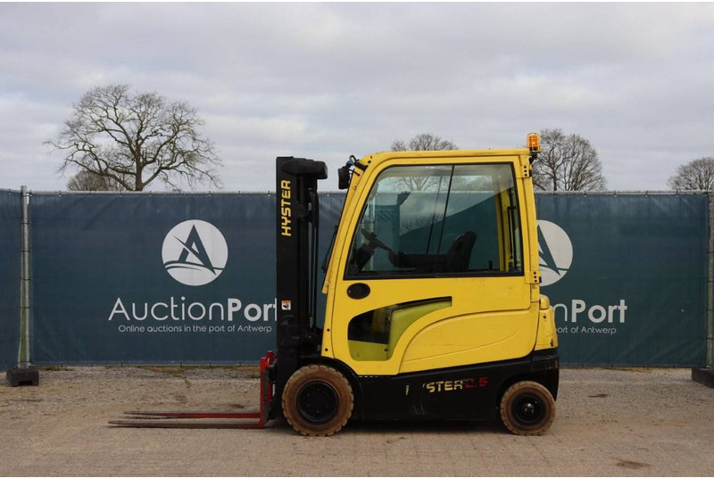 Hyster J2.5XN - Elektrostapler: das Bild 2 Hyster J2.5XN - Elektrostapler: das Bild 2