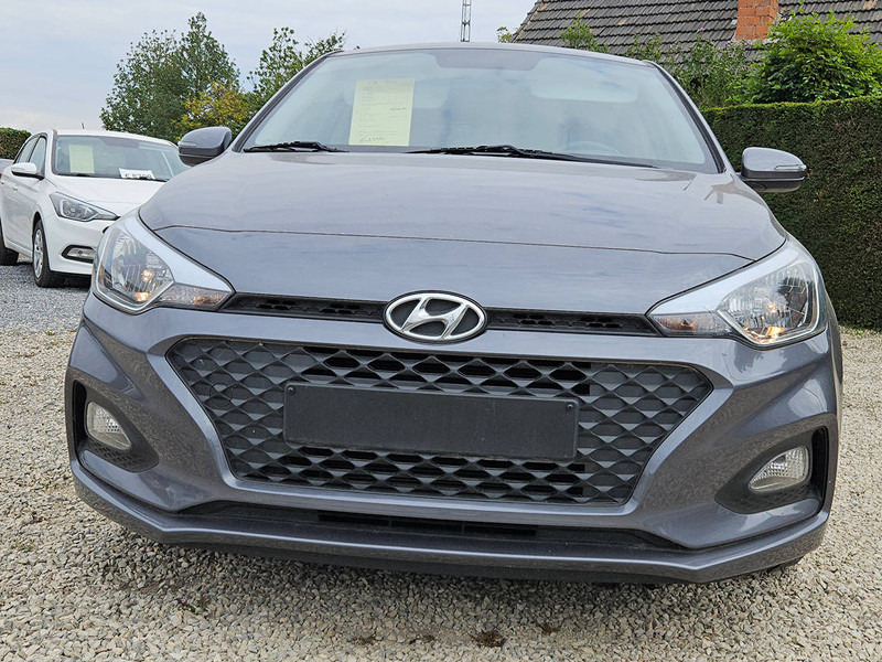 Limousine Hyundai i20 1.2: das Bild 6