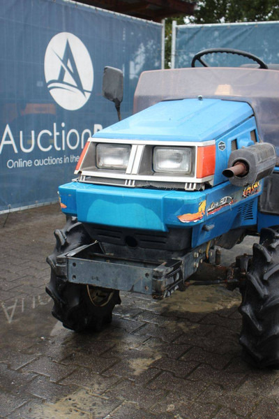 Traktor Iseki TU160F: das Bild 9
