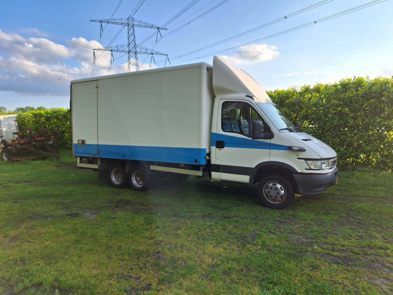 Iveco Daily 40c14 - Kastenwagen: das Bild 4 Iveco Daily 40c14 - Kastenwagen: das Bild 4