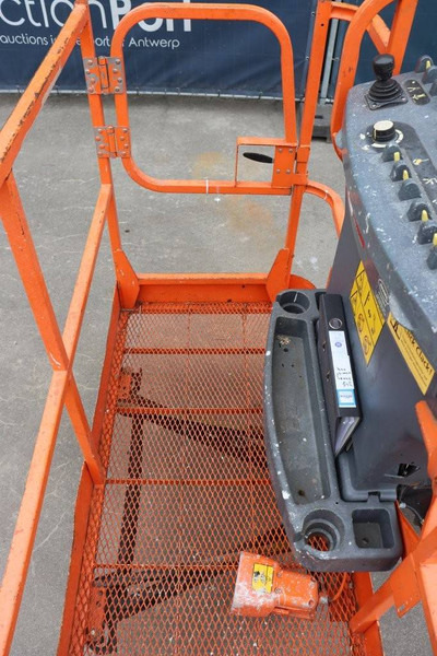 Gelenkarmbühne JLG 340AJ: das Bild 10