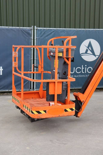 Gelenkarmbühne JLG 340AJ: das Bild 9