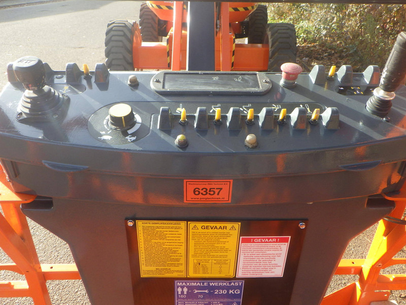 JLG 600AJ - Gelenkarmbühne: das Bild 5 JLG 600AJ - Gelenkarmbühne: das Bild 5